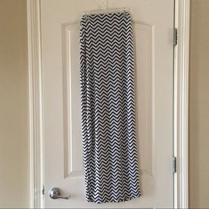 Windsor Black & White Chevron Maxi Skirt Sz S